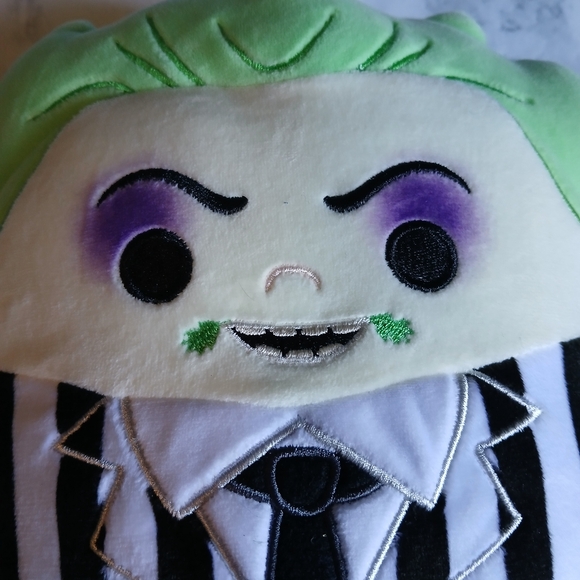 NWT Bundle Beetlejuice Squishmallow & Sandworm stuffie - Picture 2 of 7